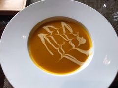 奶油南瓜汤-YUE·6·西式融合餐厅(外滩六号店)