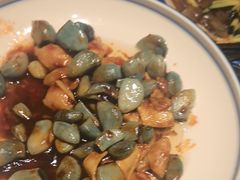 -八府香鸭·啫啫煲(华山路店)