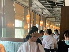 -小天鹅戴斯酒店鲸鲨百汇创作料理