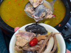 -牟记江湖重庆地标特色菜鱼蛋海鲜无刺鲫鱼(巴南区黑金冠十多年好店)