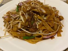 干炒牛河-茶港·点心·啫啫煲(范湖万达广场店)