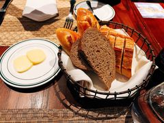 -Wolfgang’s Steakhouse 沃夫冈牛排馆(上海白玉兰广场店)