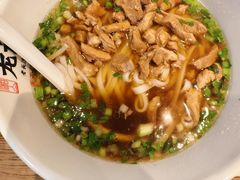-湘人龙记老长沙米粉(鸟巢店)