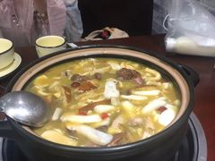-菌之家·专业纯野生菌火锅·特色炒菌