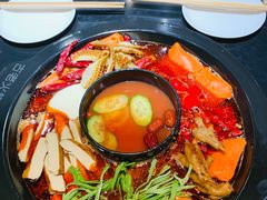 -重庆古老火锅