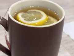鲜萃柠檬C红茶-康师傅私房牛肉面(北京南站店)