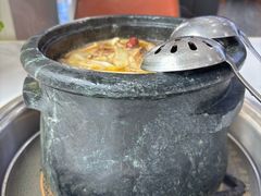 -南渝食府.墨脱石锅松茸鸡