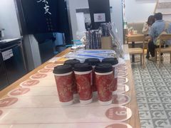 -霸王茶姬(清镇三角花园店)