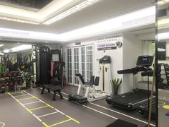 -简·无界健身工作室·运动康复·体态(石厦店)