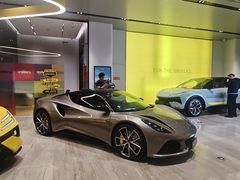 -莲花跑车(国贸商城店)