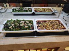 -大雁塔假日酒店·绿茵阁西餐厅