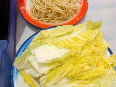 -霄汉牛三鲜湖北砂锅菜(万松园2店)
