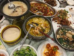 -鑫皇朝酒店(建设一路店)