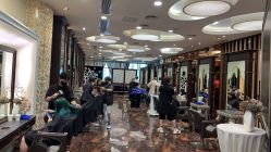点击看大图 -八佰伴8008星级形象店