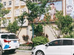 -王府井奥莱临潼小镇(临潼店)