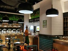 -亚马逊环球美食百汇(新城吾悦广场店)