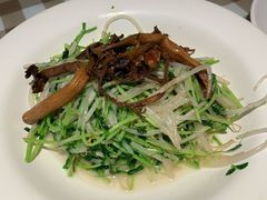 -新大咀港式茶餐厅(宝山万达店)