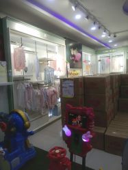 -孕婴世界连锁(十陵和平路店)
