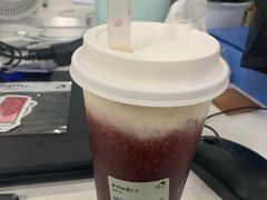 -喜茶(杭州滨江宝龙店)