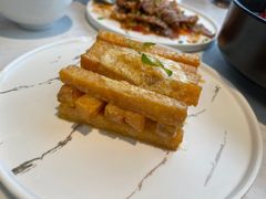 -本来精品川菜(嘉里中心店)