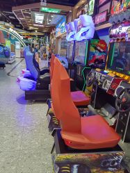 -卡通尼乐园(武汉凯德1818店)