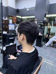 -藤野造型专业烫染接发