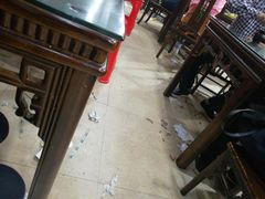 大堂-龙老五汤店(站前西路店)