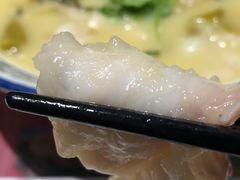 -雍哲港式餐厅(现代广场店)