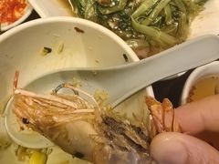 -大头虾越式风味餐厅(光明广场店)