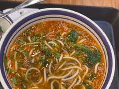 -云阿蛮云南生烫牛肉米线(奉贤路店)