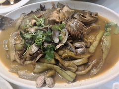 黄鱼茄子炖蚬子-小郭私房菜·海肠捞饭店(学士街店)