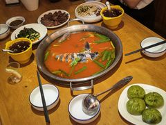 -新凯里酸汤鱼(飞山街店)