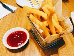 -菲滋意式餐厅(鄞州印象城店)