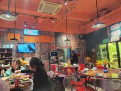 -蚝堡海鲜·威海菜·海肠捞饭·烧烤·亚洲吃蚝公司(幸福门店)