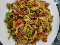 -龚师傅土菜馆.地道农家菜(魅力湘西店)