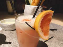 -穹六人间 people 6(岳阳路店)