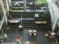 -ROAST coffee & eatery