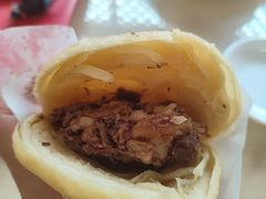 -闫家驴肉老店(华电一校店)