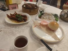 -御满江海鲜酒家(洛溪新城店)