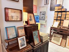 -邊城書店