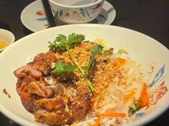 -大头虾越式风味餐厅(光明广场店)