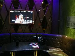 -他她纯乐party量贩KTV(升龙店)