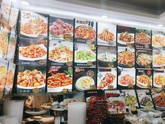 -老码头黑皮肘子锅包肉熏酱水饺(文政街店)