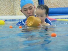 -小小王国亲子游泳(富民中心)