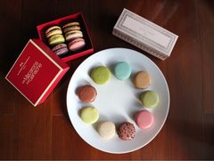 -ladurée(戴高乐机场T 2F店)