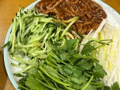 -鹤乡东北菜(崮山路店)