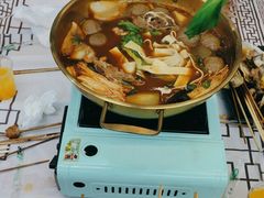 -云晓光头烧烤吧(盛夏店)