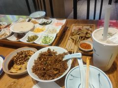 -怪噜范·老贵阳街头名小吃(汇金星力城店)