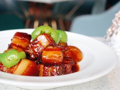 青梅红烧肉-半山腰·云南菜(侨福芳草地店)