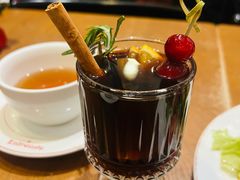 焗红酒梨子肉桂杏仁-Entrecôte 法国牛扒馆(保利·时光里店)